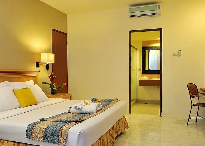 Kuta Station And Hotel