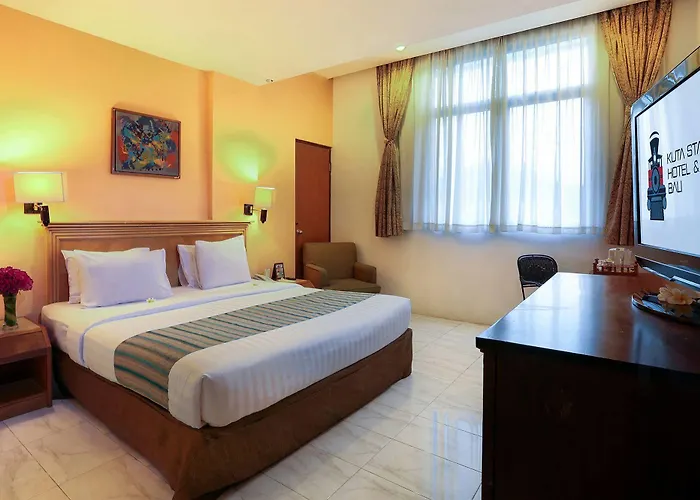 Hotel Kuta Station And
